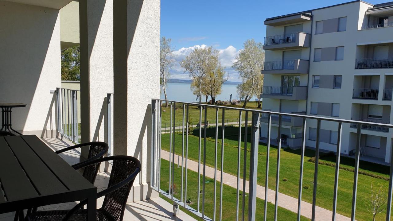Lelle Resort B20 Balatonlelle Exterior foto